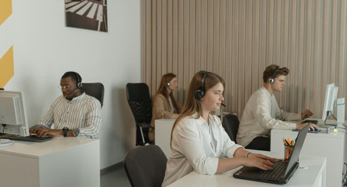 praca przy komputerze